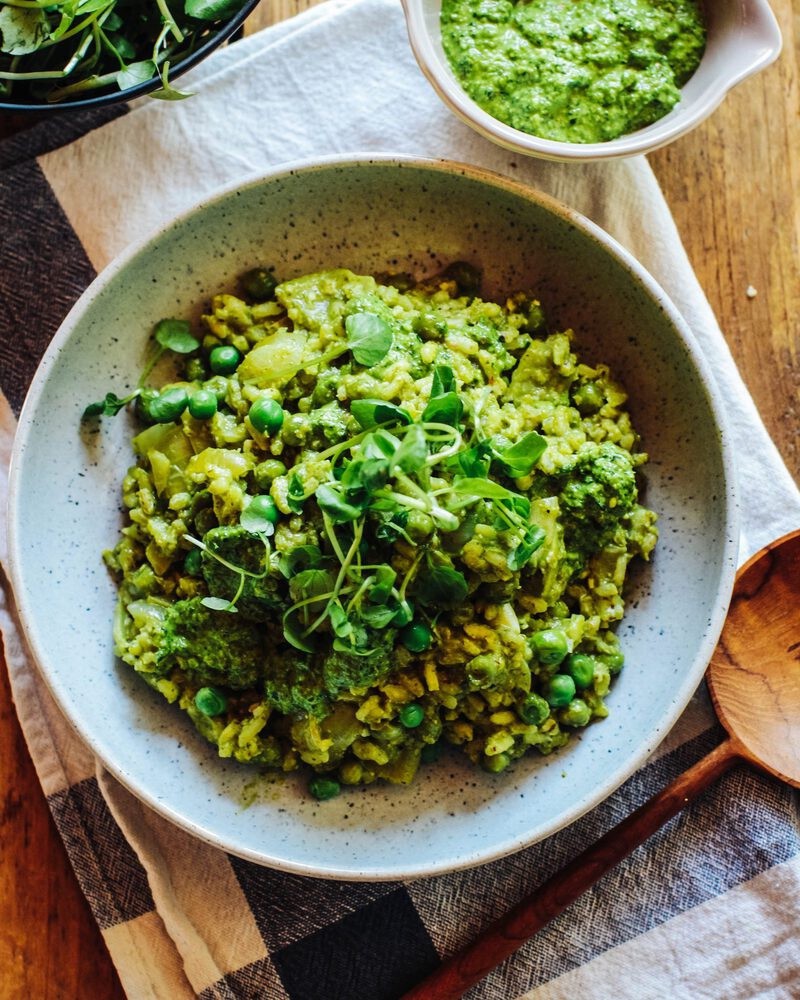 green-risotto-spinach-pea-pesto-vegan 1