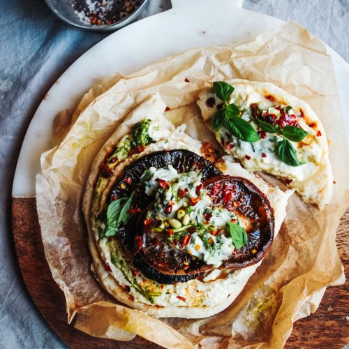 griddled-harissa-mushrooms-on-fluffy-flatbread-with-smokey-butterbean-hummus-and-mint-dip 1a