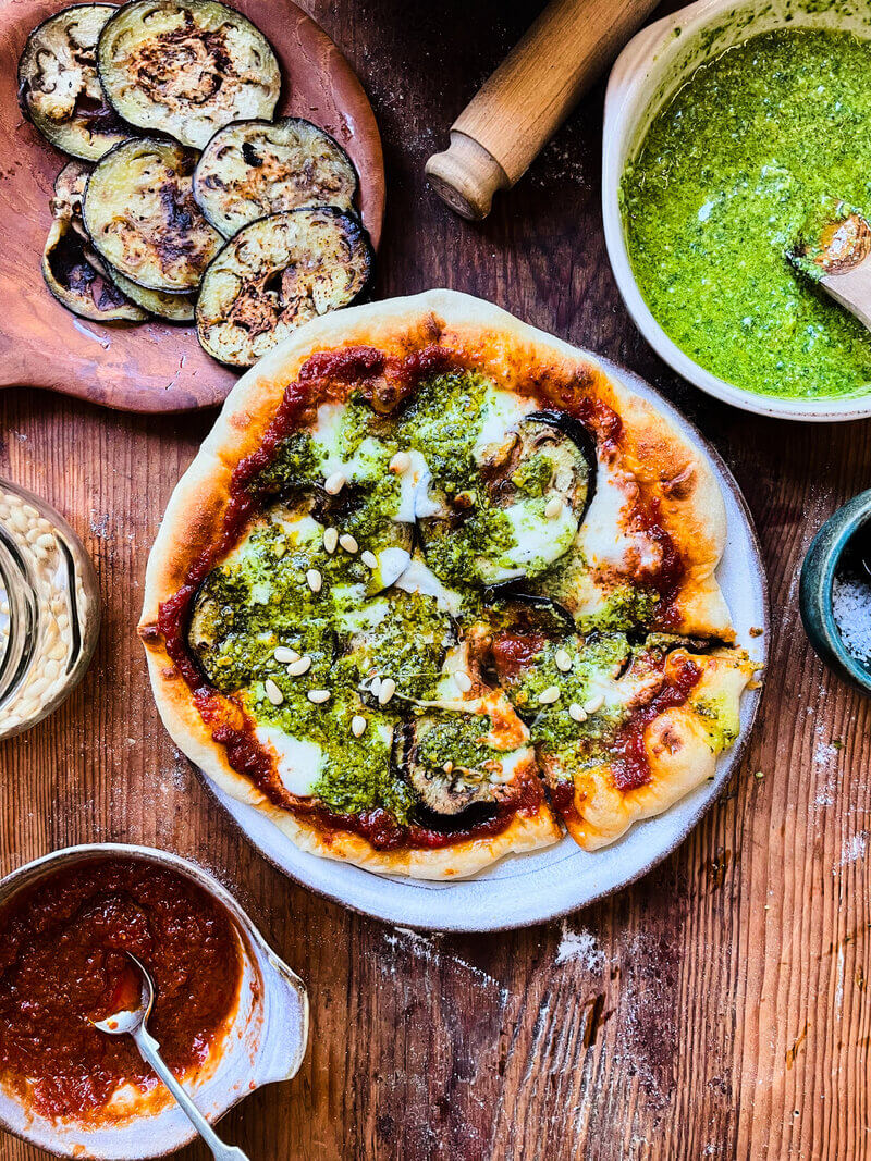Vegan pesto and aubergine pizza recipe